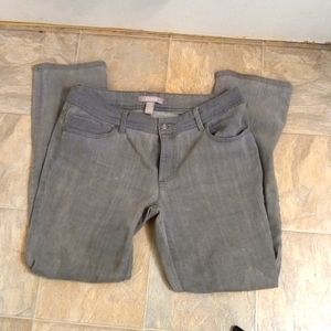 Chico's 05 Platinum Short Grey High Waisted Jeans Yearround Stylish Comf…